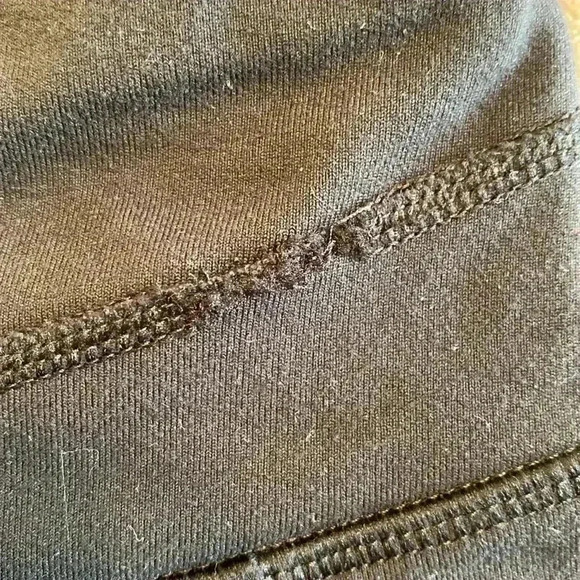 Lucy Hatha Collection Black Leggings in Size XS. - Picture 10 of 11